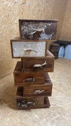 Te koop kastje koeien huiden, Huis en Inrichting, Ophalen, 100 tot 150 cm, 50 tot 100 cm, Zo goed als nieuw