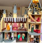 Harry Potter kasteel met extra kamers en poppetjes, Verzamelen, Harry Potter, Ophalen of Verzenden, Gebruikt, Actiefiguurtje