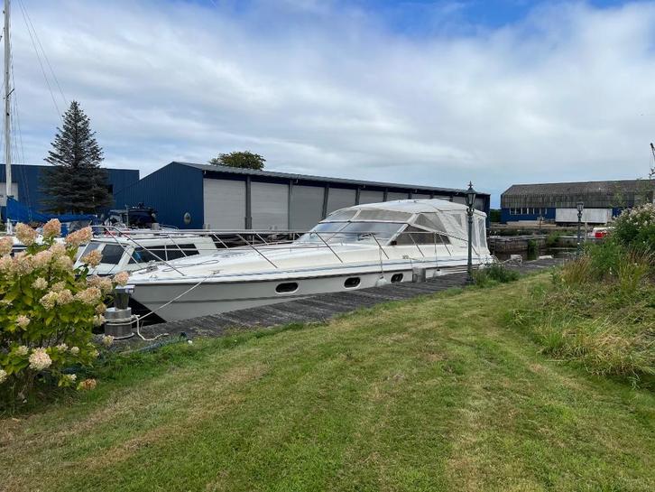 Fairline 42 targa Caterpillar 3208 vaste schroefas, Watersport en Boten, Motorboten en Motorjachten, Gebruikt, Polyester, 12 meter of meer