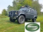 Land Rover Defender 2.5 110 Tdi County special edition, Auto's, Oldtimers, Te koop, 113 pk, SUV of Terreinwagen, Dakrails