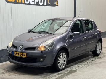 Renault Clio 1.4-16V Dynamique S beschikbaar voor biedingen