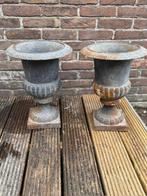 Gietijzeren vaas buiten-/ binnen, brocant 1of 2 stuks, Ophalen, Gebruikt