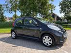 Peugeot 107 1.0 12V 5DR 2011 Zwart, Voorwielaandrijving, Metallic lak, Stof, Zwart