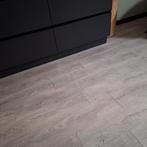 Mooie grijze laminaat vloer, Huis en Inrichting, Stoffering | Vloerbedekking, Ophalen of Verzenden, Zo goed als nieuw, 25 tot 50 m²