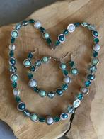 Nieuw! Groen setje = ketting, armband en oorbellen., Ophalen of Verzenden, Nieuw, Groen, Overige materialen