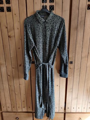 Superleuke NIEUWE doorknoopjurk, maat XL beschikbaar voor biedingen