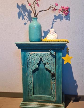 Kastje oosterse stijl houtsnijwerk India Ibiza turquoise  beschikbaar voor biedingen
