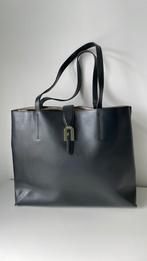 Furla Zwarte Lederen Tas, Sieraden, Tassen en Uiterlijk, Tassen | Damestassen, Ophalen, Zo goed als nieuw, Zwart, Handtas