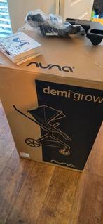 Nuna Demi Grow Kinderwagen Grijs/Zwart, Kinderen en Baby's, Nieuw, Verstelbare duwstang, Ophalen, Kinderwagen