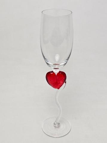 # 2 Champagneglas Rood Hart - Valentijnsdag of oud en nieuw beschikbaar voor biedingen