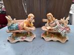 Set 2 antiek porseleinen beelden capodimonte, Antiek en Kunst, Antiek | Porselein, Ophalen of Verzenden