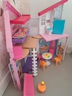 Barbiehuis Malibu, camper, auto, en diverse accessoires, Ophalen, Zo goed als nieuw