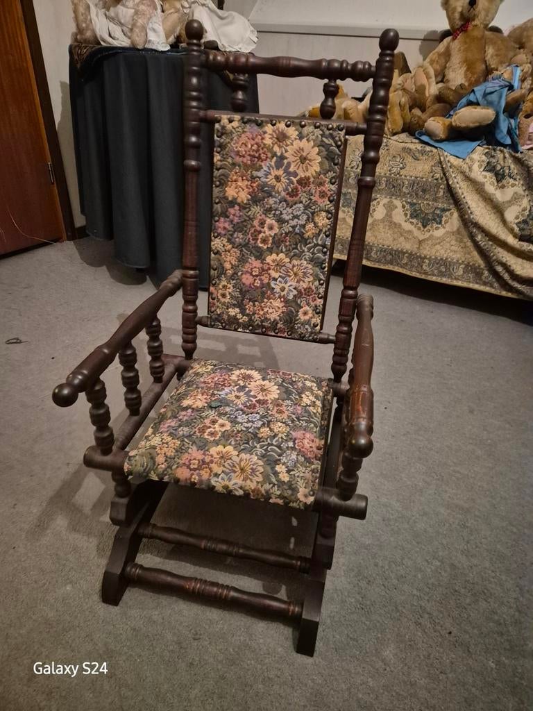 Engelse schommelstoel, Ophalen
