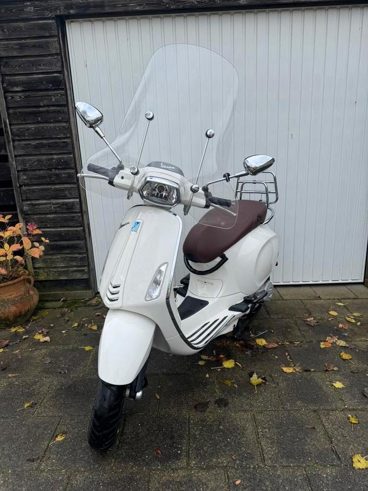 Vespa Sprint 2018, Fietsen en Brommers, Scooters | Piaggio, Zo goed als nieuw, Overige modellen, Maximaal 25 km/u, Benzine, Ophalen