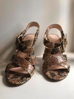 Damesschoenen GUESS 41/42 hoge hak, Ophalen of Verzenden, Zo goed als nieuw, Overige kleuren, Schoenen met hoge hakken