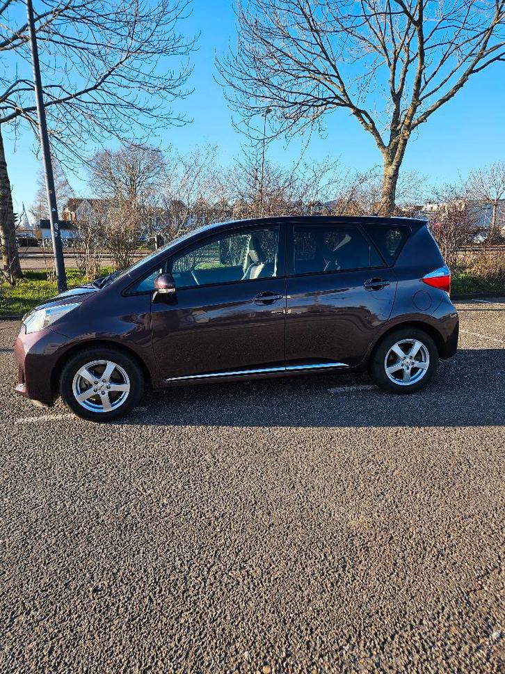 Toyota Verso-S 1.3 Vvt-i Multidrive CVT 2012, Auto's, Toyota, Particulier, Verso-S, Achteruitrijcamera, Airbags, Airconditioning