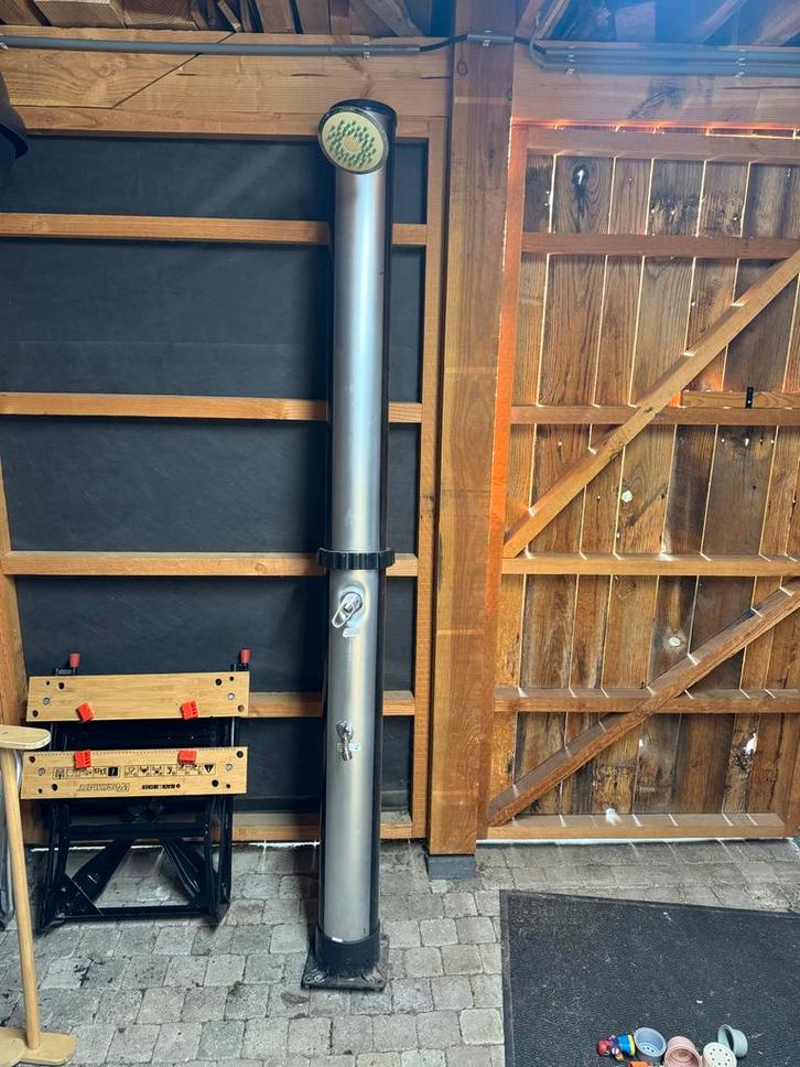 Buitendouche met kraan - Warm & Koud water, Tuin en Terras, Bubbelbaden en Hottubs, Gebruikt, Vast, Ophalen