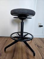 Lidkullen Zit/Sta Kruk - Ergonomisch, Huis en Inrichting, Bureaustoelen, Zwart, Ophalen of Verzenden, Zo goed als nieuw, Bureaukruk