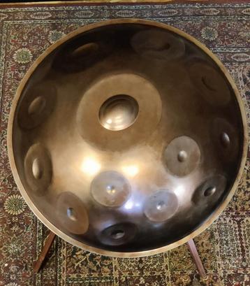 E Amara 19 - Handpan - Ember steel beschikbaar voor biedingen
