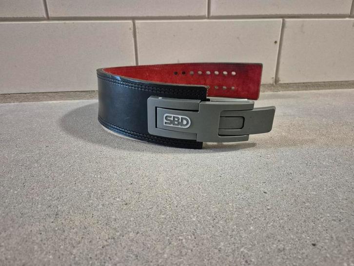 SBD Halterriem Maat S - Powerliften, Sport en Fitness, Fitnessmaterialen, Zo goed als nieuw, Halterriem, Buik, Rug, Ophalen of Verzenden