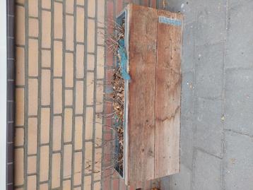 Steigerhouten plantenbak  beschikbaar voor biedingen