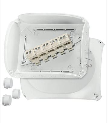 Diverse aansluit dozen / lasdozen beschikbaar voor biedingen