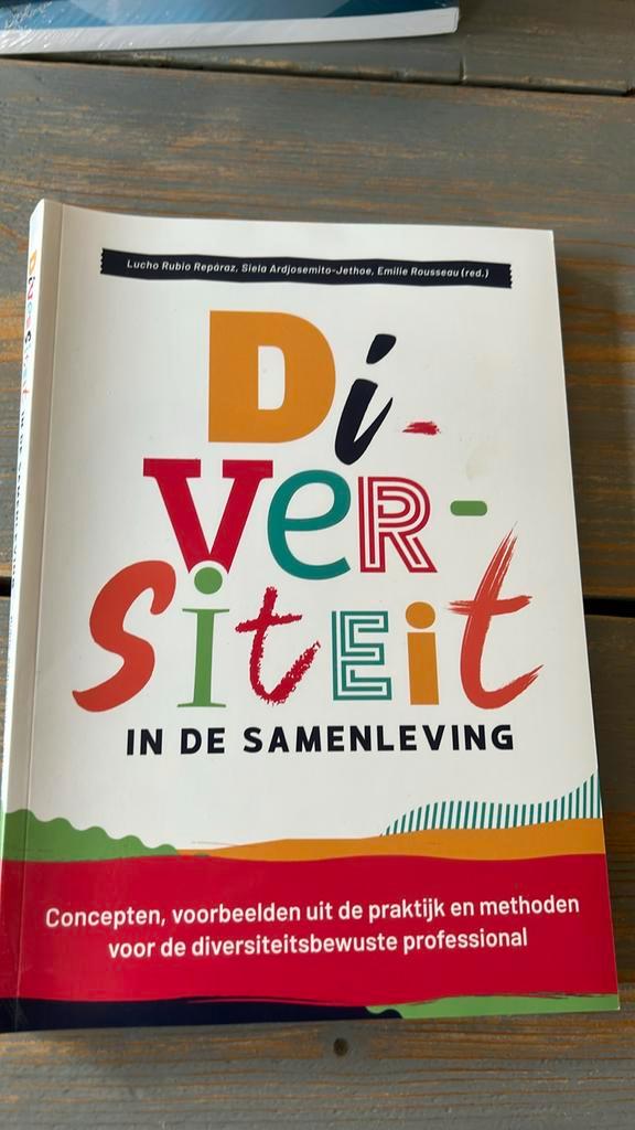 Diversiteit in de samenleving, Boeken, Wetenschap, Zo goed als nieuw, Sociale wetenschap, Ophalen of Verzenden