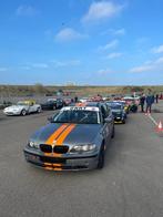 Race auto BMW 3-Serie 3.0 D 330 Touring 2003 Grijs, Auto's, BMW, 1800 kg, Origineel Nederlands, Stationwagon, Particulier