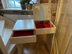 Ikea Kaptafel/Bureautje - Wit/Rood, Huis en Inrichting, Tafels | Kaptafels, Ophalen, Overige materialen, 50 tot 100 cm, Zo goed als nieuw