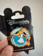 Cast Member pin Alice LE Disneyland Paris, Verzamelen, Disney, Ophalen of Verzenden, Overige figuren, Nieuw, Overige typen