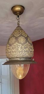 Oosterse lamp met filigraan zilver en glas, Huis en Inrichting, Lampen | Hanglampen, Gebruikt, Oosters, 50 tot 75 cm, Ophalen