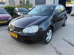 Volkswagen Golf 1.4 Optive 3 Airco 5-Deurs Navi Nap, Voorwielaandrijving, Stof, Gebruikt, 4 cilinders