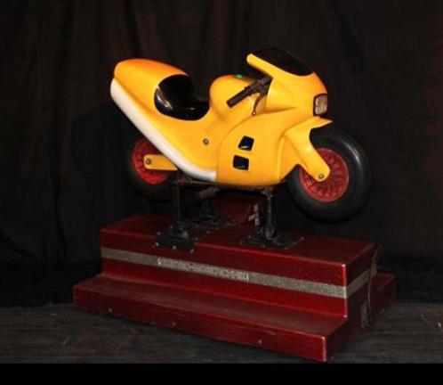 Kiddy Ride 's. Prima staat en werken netjes. Werkend op 220v, Verzamelen, Automaten | Overige, Zo goed als nieuw, Ophalen of Verzenden