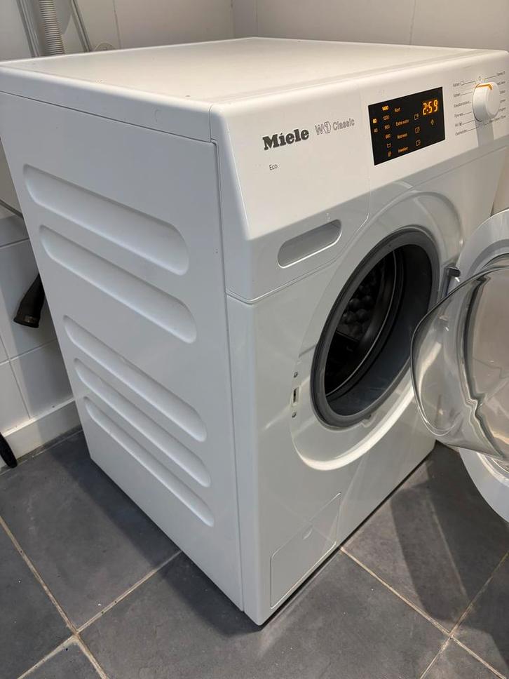 Miele W1 Classic Eco Wasmachine, Witgoed en Apparatuur, Wasmachines, Zo goed als nieuw, Voorlader, 6 tot 8 kg, 85 tot 90 cm, 1200 tot 1600 toeren