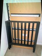 Grijs kinderbed Prenatal met matras, Ophalen, Zo goed als nieuw, Ledikant