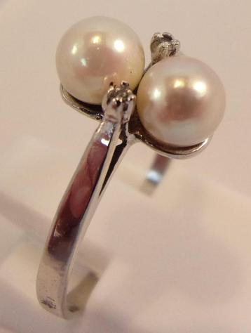14K witgouden ring met Akoya Parels & Diamanten beschikbaar voor biedingen