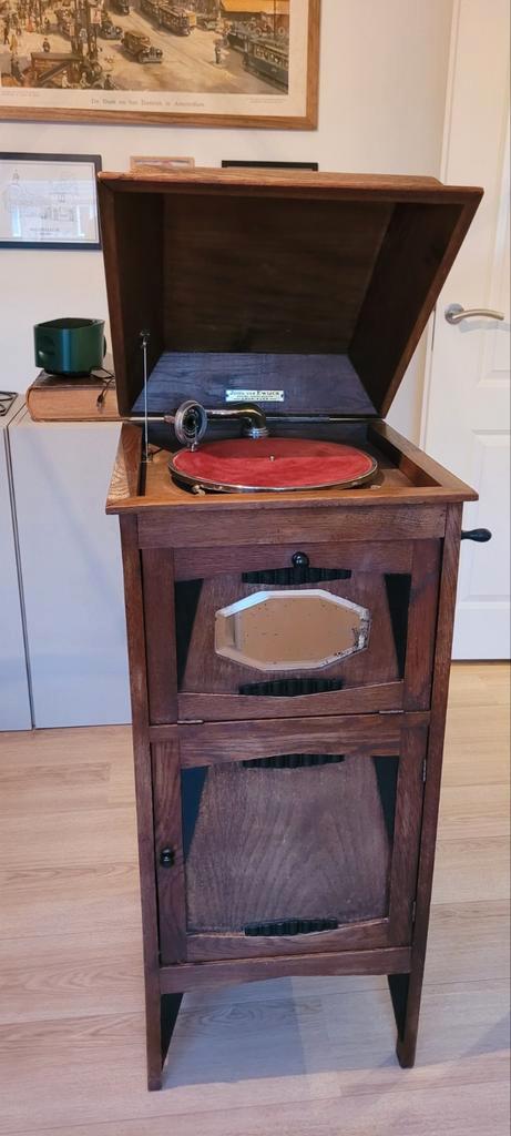 Antieke grammofoon / platenspeler jaren '20, Antiek en Kunst, Antiek | Meubels | Kasten, Ophalen