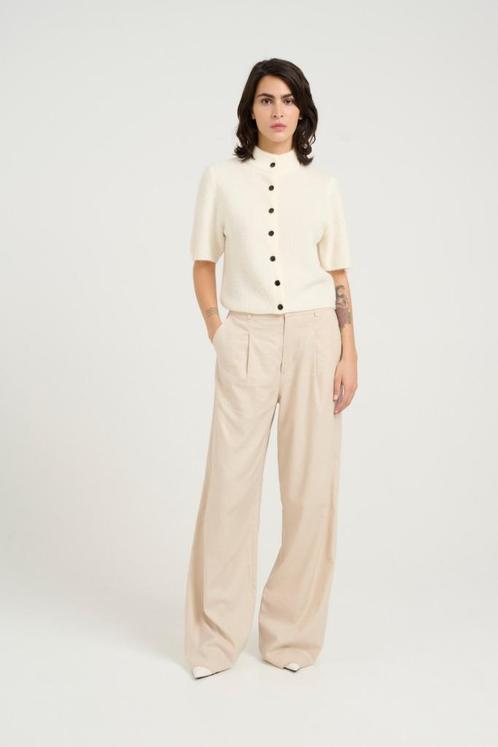 NIEUW! Gestuz Elarah linnen mix broek met plooien beige 36, Kleding | Dames, Broeken en Pantalons, Nieuw, Maat 36 (S), Beige, Lang