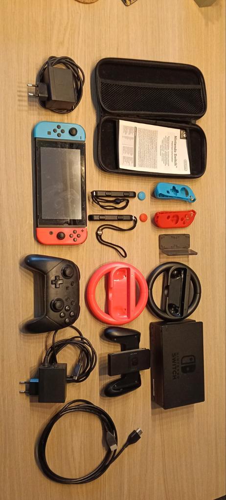 Nintendo Switch - zeer compleet, Spelcomputers en Games, Spelcomputers | Nintendo Portables | Accessoires, Gebruikt, Overige typen