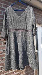 Zeer mooie stijlvolle jurk maat L van Steps

Mooi voor kerst, Maat 42/44 (L), Ophalen of Verzenden, Zo goed als nieuw, Steps