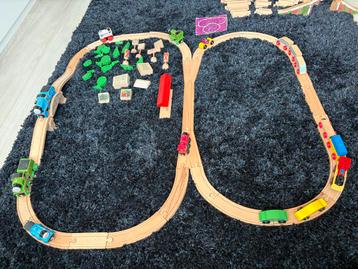 Houten Treinbaan Eichhorn + Thomas de trein + Ikea beschikbaar voor biedingen
