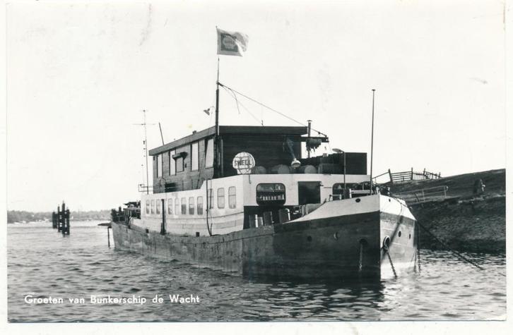 1191 Groeten van Bunkerschip  “De Wacht”, Verzamelen, Scheepvaart, Kaart, Foto of Prent, Ophalen of Verzenden