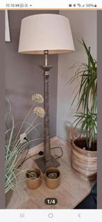 Stijlvolle vloerlamp met crème kap, Gebruikt, Ophalen of Verzenden, Metaal, 75 cm of meer