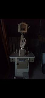 America Doornaaier - Industriële Naaimachine, Ophalen