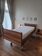 Hoog-laag bed eenpersoons elektrisch, Ophalen, Zo goed als nieuw
