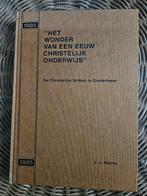 Een eeuw Chr. Onderwijs Oostermeer 1885-1985, Ophalen of Verzenden, Zo goed als nieuw