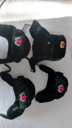 Zwarte Ushanka Hoeden met Rode Ster, Ophalen of Verzenden, Zo goed als nieuw, Onbekend, Hoed