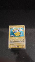 Flying pikachu, Ophalen of Verzenden, Zo goed als nieuw, Losse kaart
