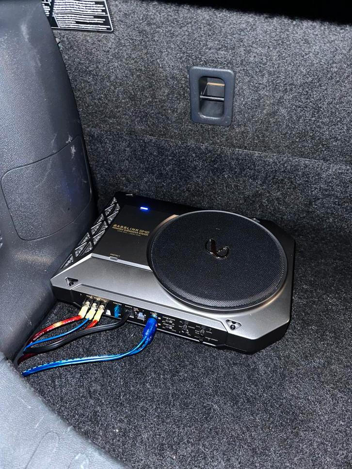 Infinity BassLink SM2 Subwoofer - Compact en Krachtig!, Auto diversen, Autospeakers, Gebruikt, Ophalen