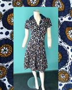 Vintage jaren 70 jurk blauw/wit maat 34, Kleding | Dames, Jurken, Vintage, Knielengte, Maat 34 (XS) of kleiner, Gedragen